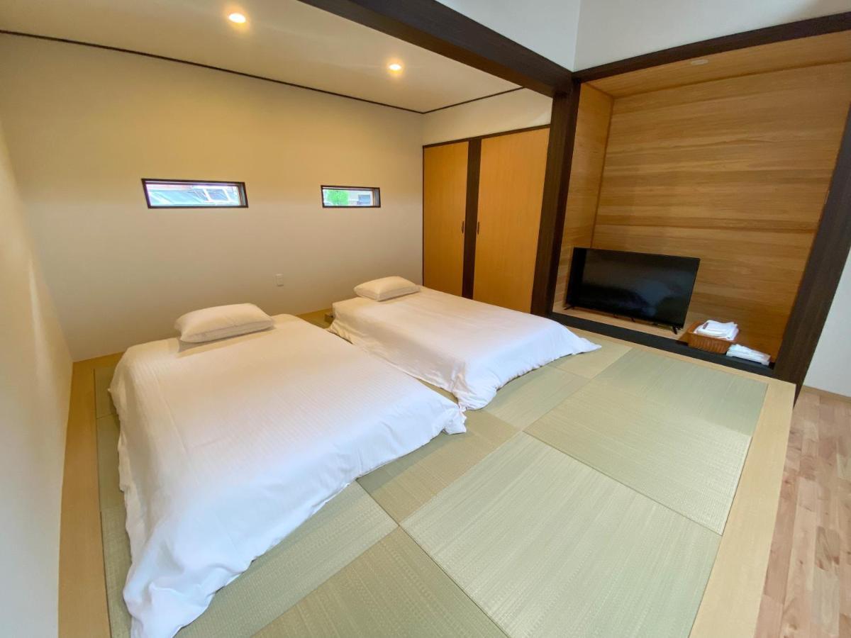 Villa Miyako 源泉かけ流し客室温泉ヴィラ みやこ別邸 Goto Exterior photo